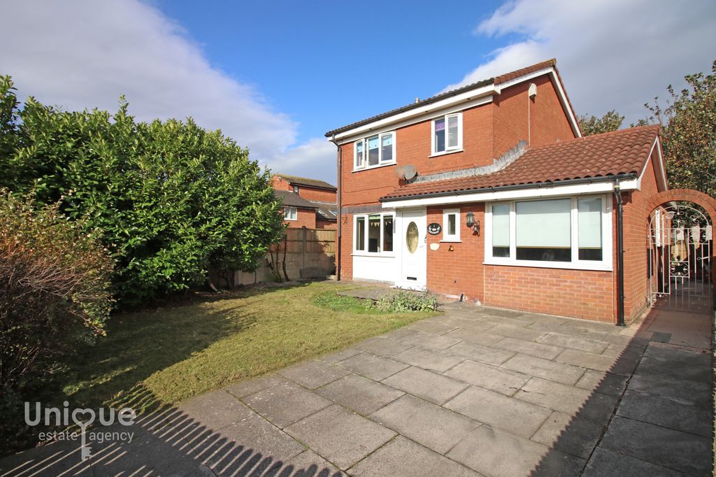 Property photo 1 of 20