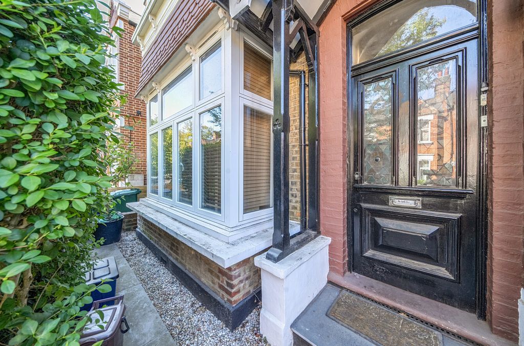 Property photo 2 of 19 1447190-20-69Ea43...