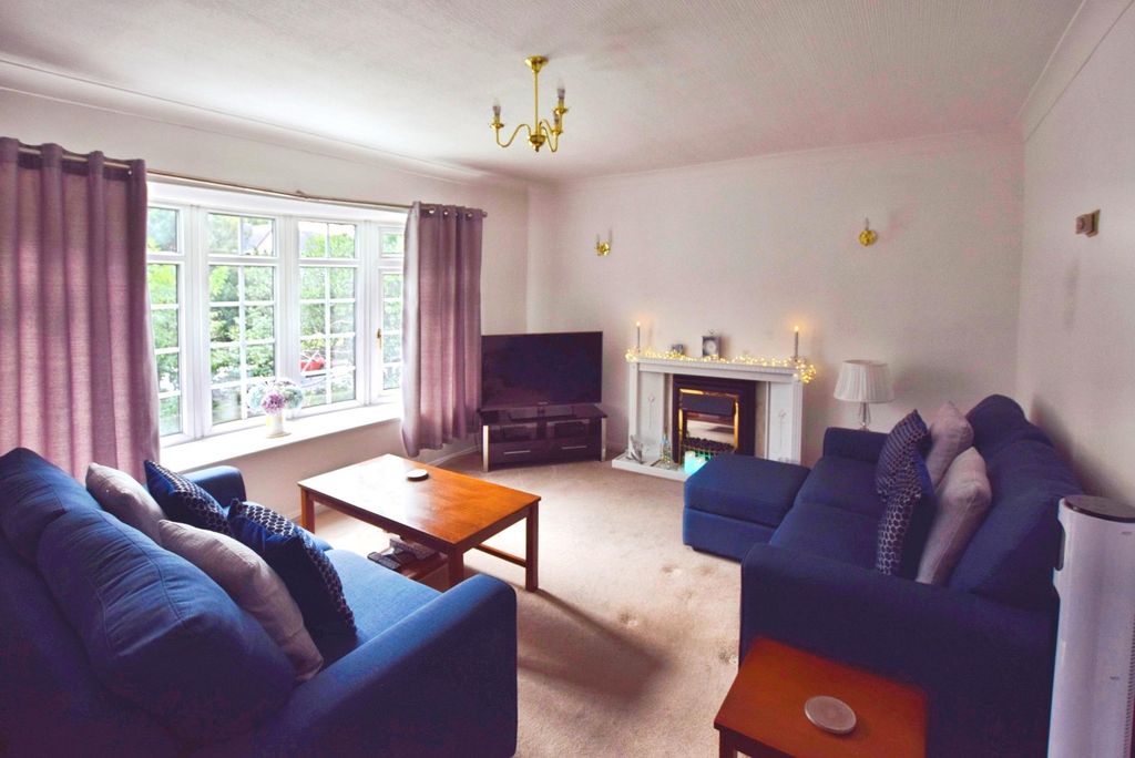 Property photo 3 of 12 Picture No. 17