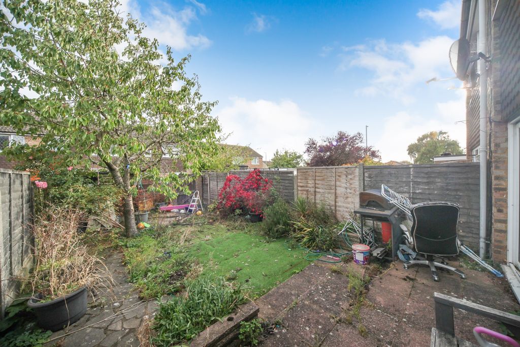 Property photo 2 of 10