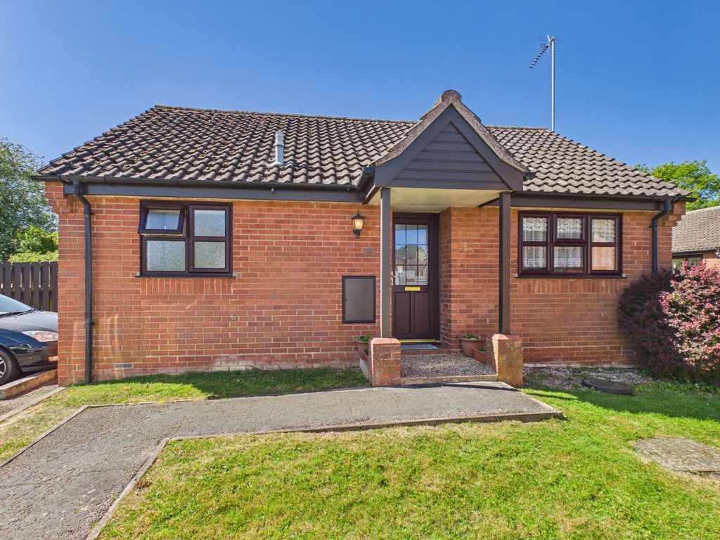 Property photo 1 of 8