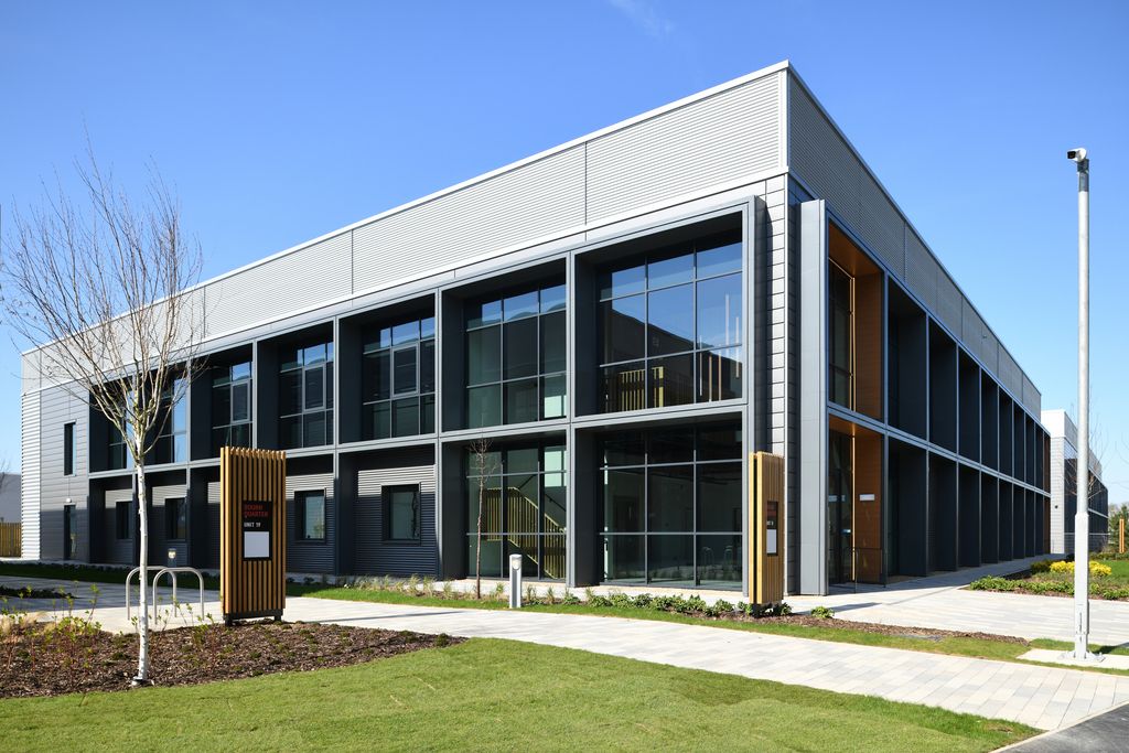 Property photo 1 of 13 Photo 15