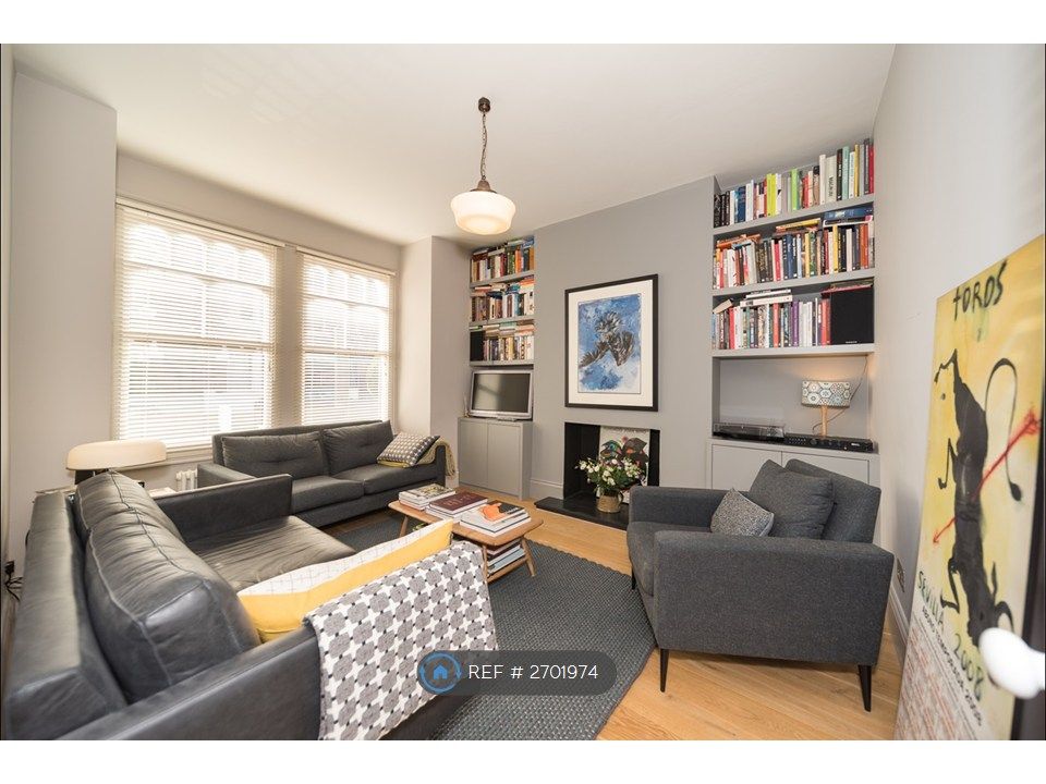 Property photo 3 of 22 Lounge (Or Second Bedroom)