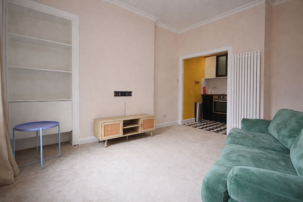 Property photo 3 of 8 Photo 3