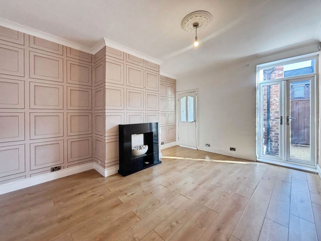 Property photo 1 of 15 4976380