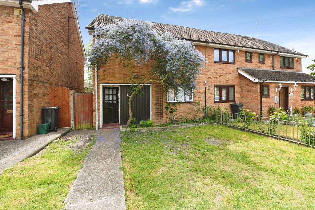 Property photo 1 of 16 Pbox-Img.Jpg