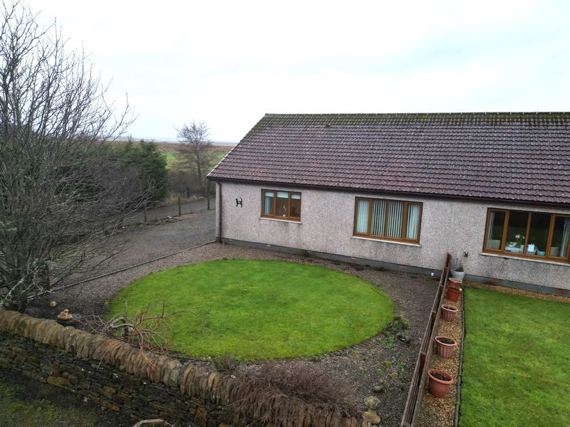 Property photo 1 of 10 Photo 7