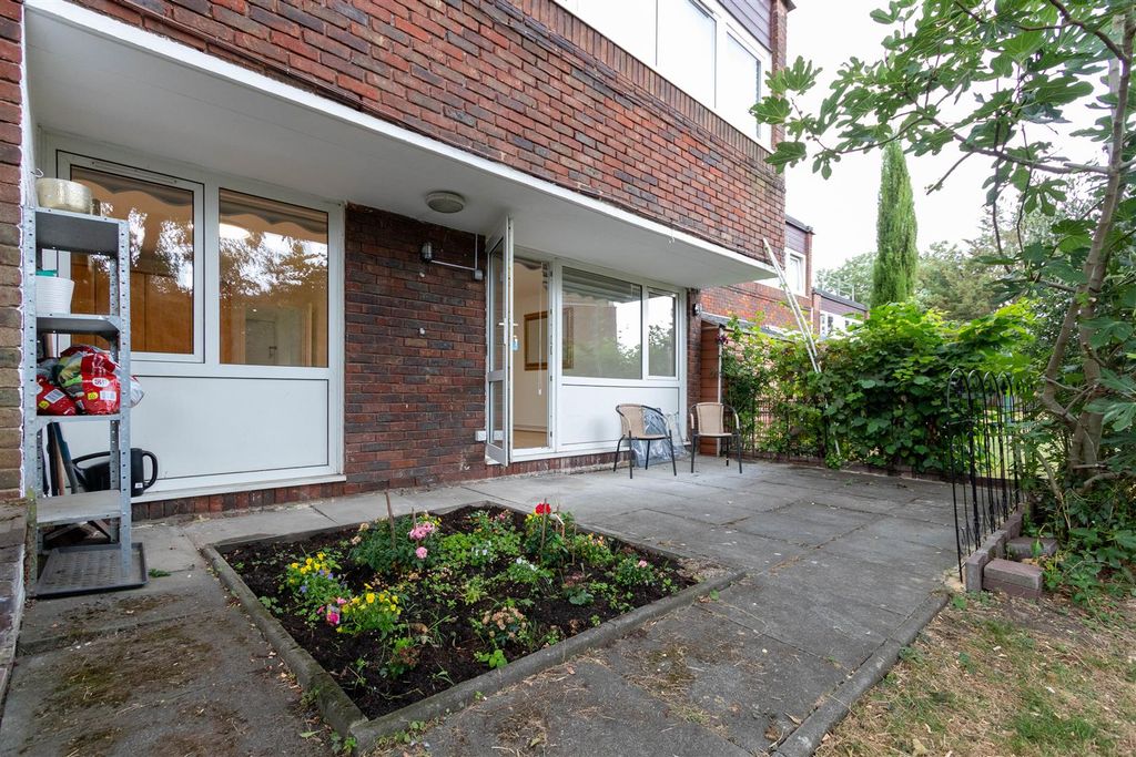 Property photo 2 of 7 Exterior 2.Jpg