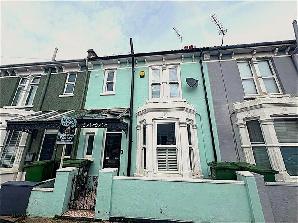 Property photo 3 of 12 Front