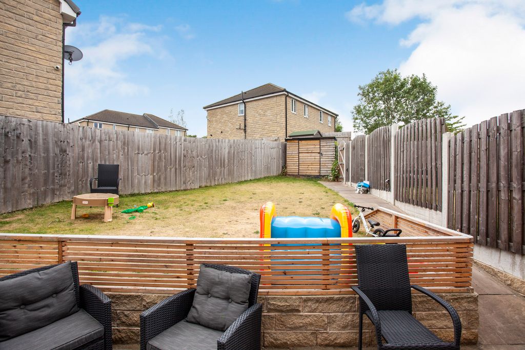 Property photo 3 of 20 Img_1095