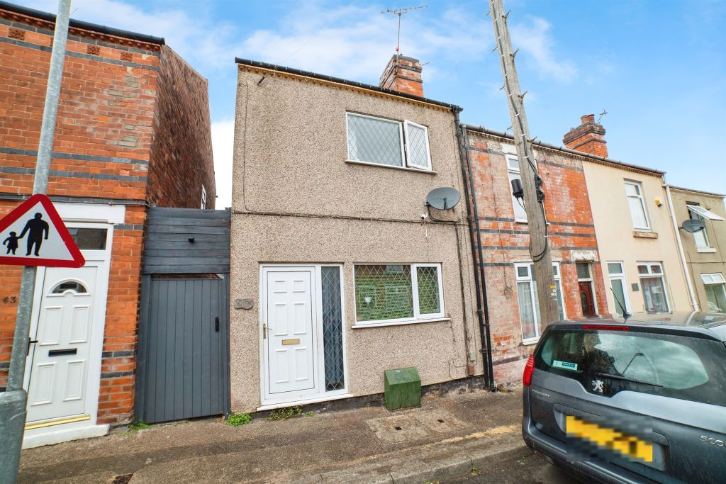 Property photo 1 of 17