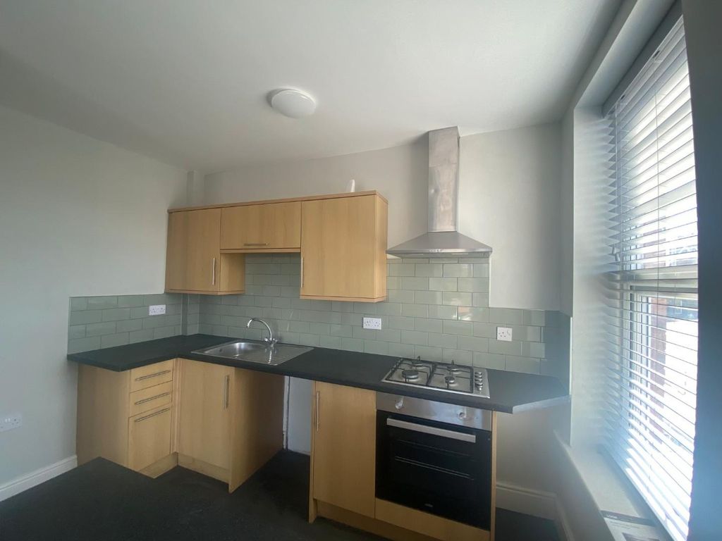 Property photo 2 of 7 9A.Jpg