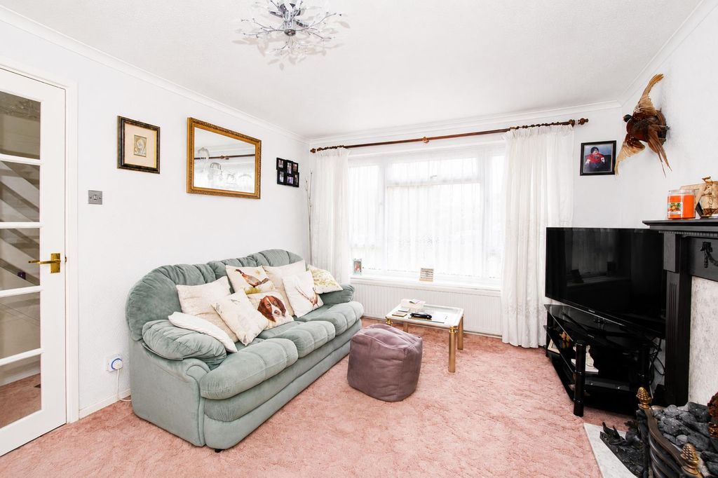 Property photo 3 of 22 Lounge B.Png