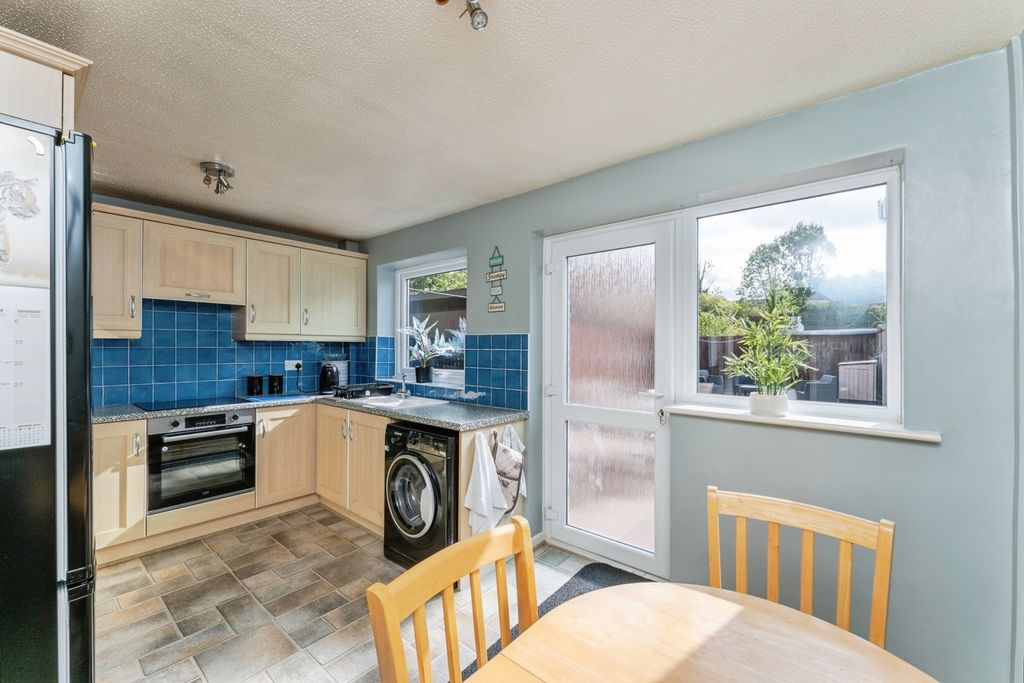 Property photo 2 of 18 Photo