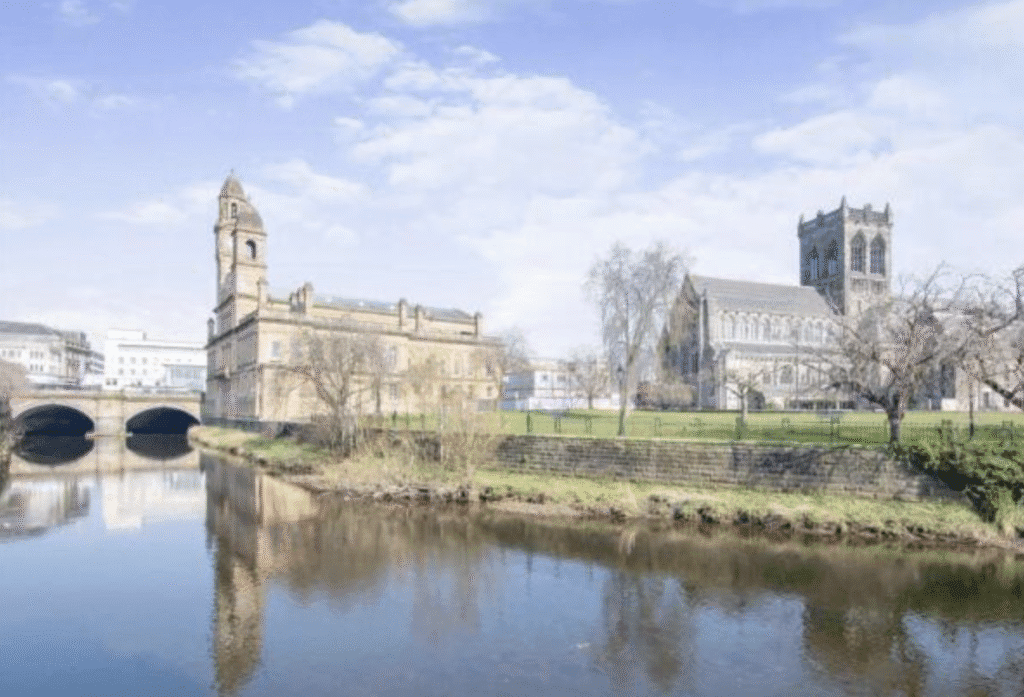 Property photo 2 of 22