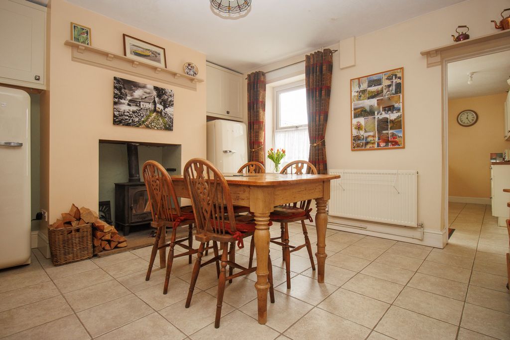 Additional image 5 of 4 bed terraced house for saleWest Avenue, Filey YO14