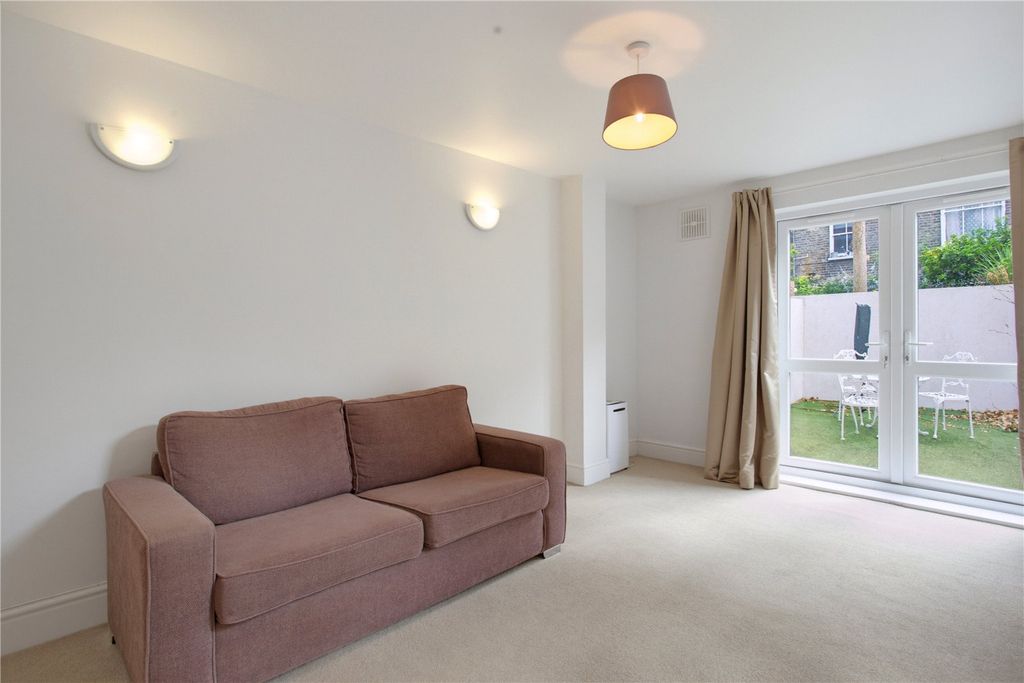 Property photo 1 of 12 Picture No. 16
