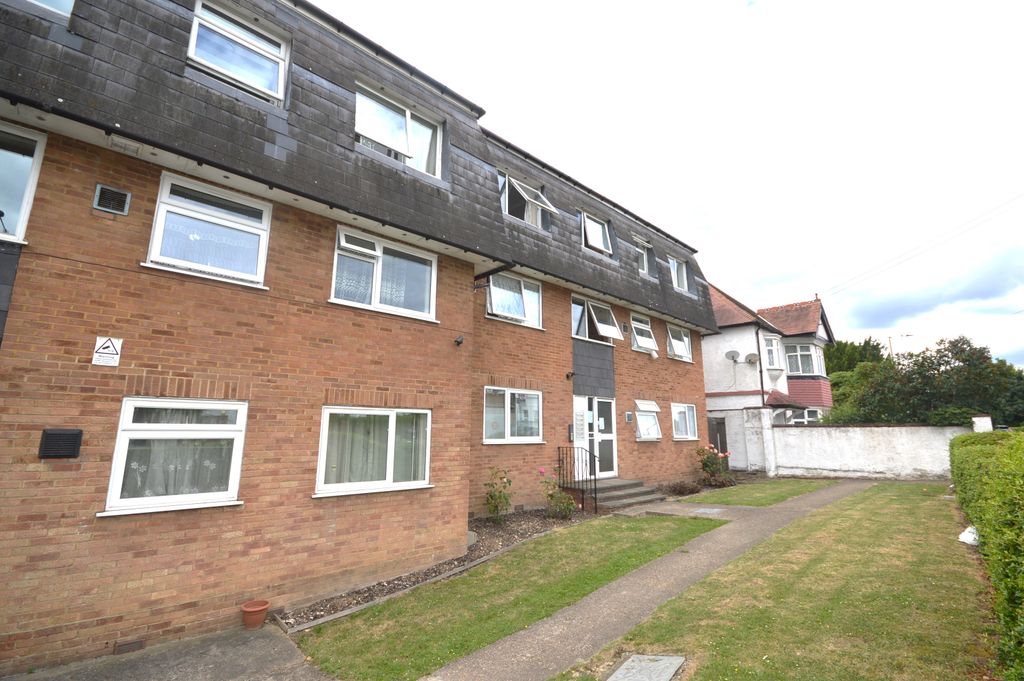 Property photo 2 of 12
