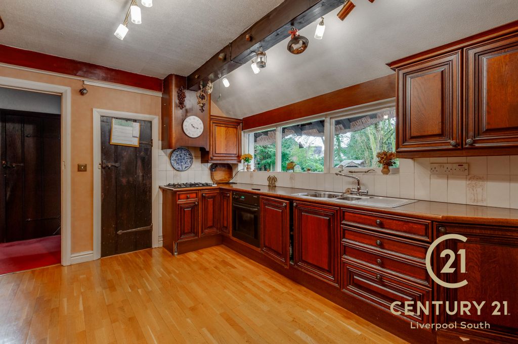 Property photo 3 of 29