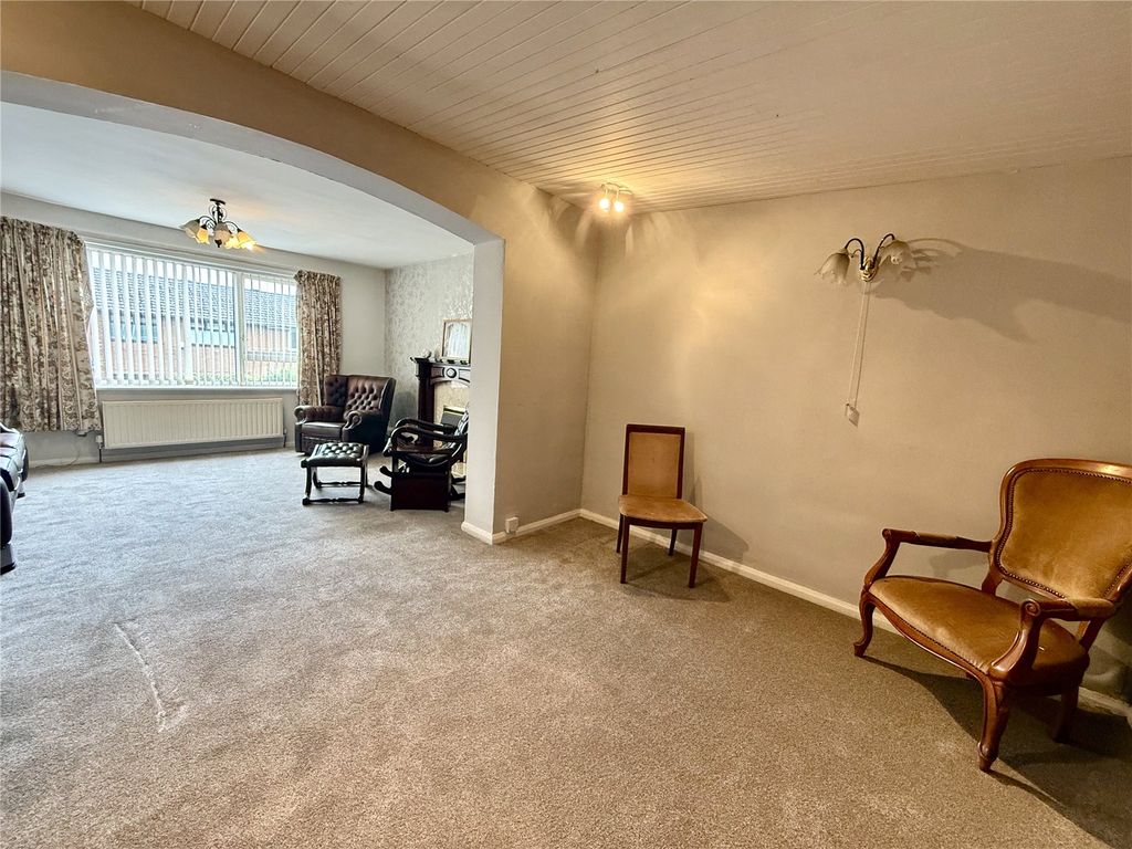 Property photo 3 of 17 Picture No. 29