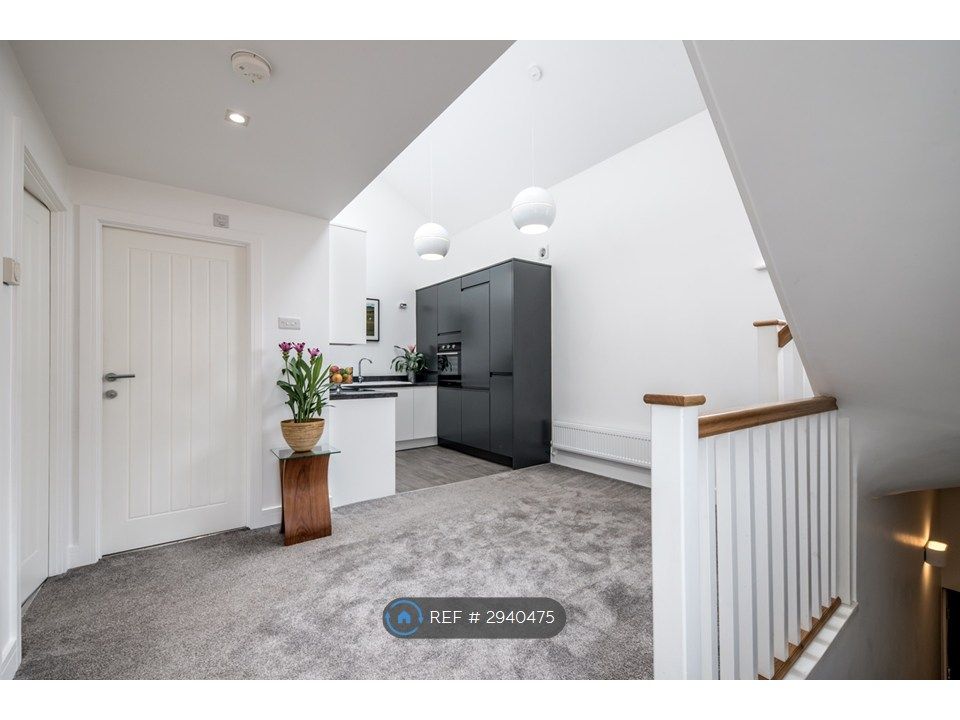 Property photo 1 of 13 Kitchen/Dining