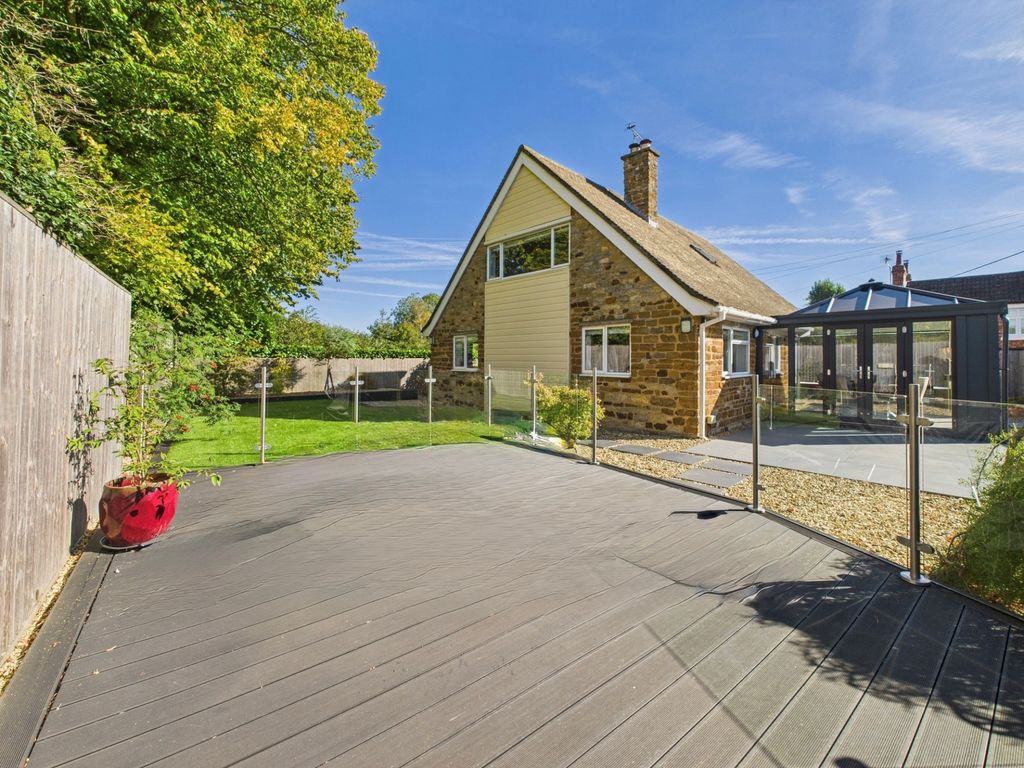 Property photo 1 of 21 Photo 21