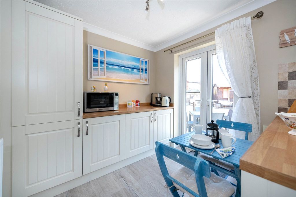 Property photo 3 of 13 Picture No. 09