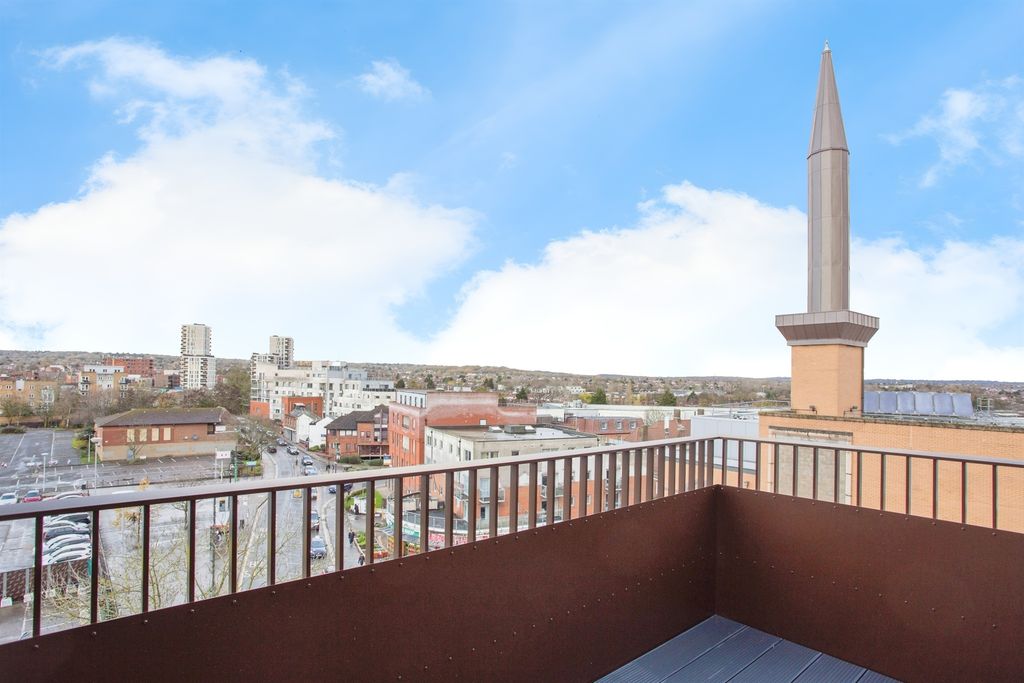 Property photo 1 of 13