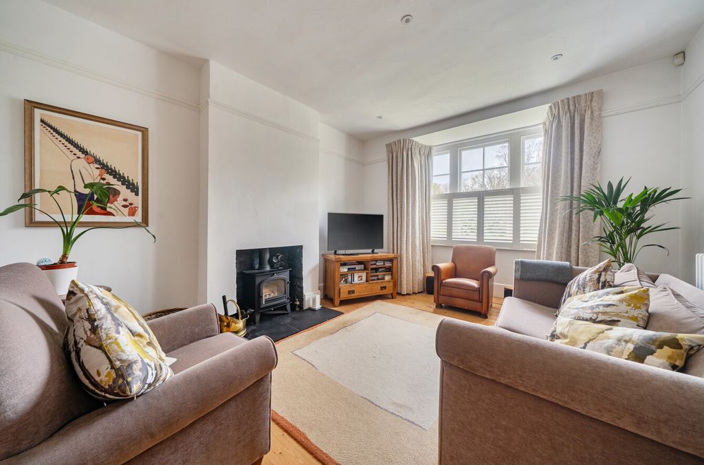 Property photo 2 of 12 1424109-33-69B058...