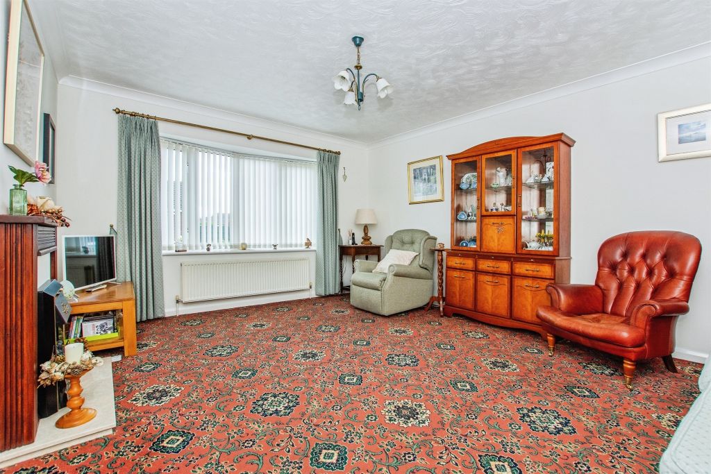 Property photo 3 of 16
