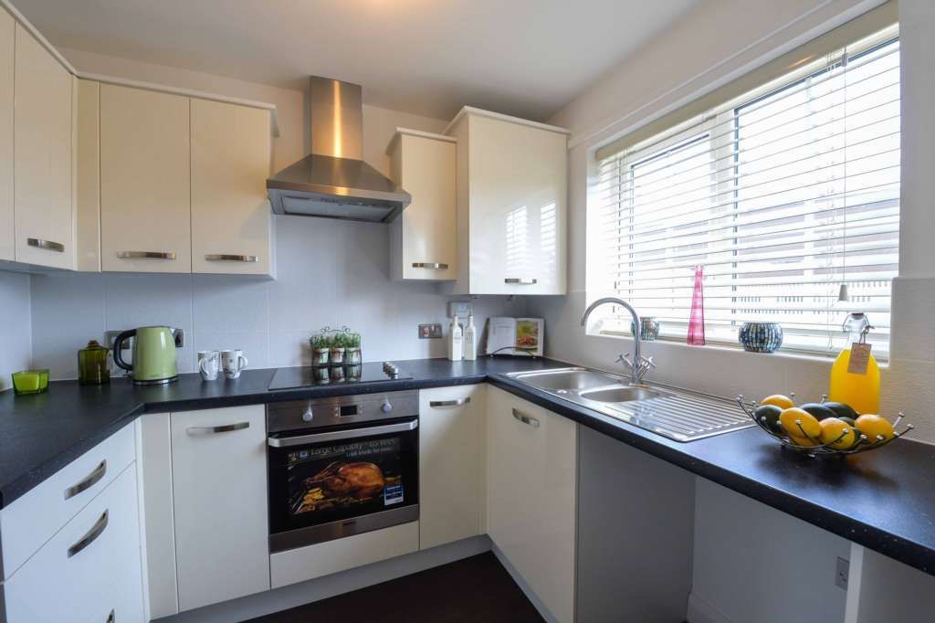Property photo 2 of 3