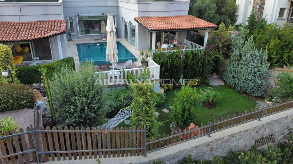 Property photo 3 of 34