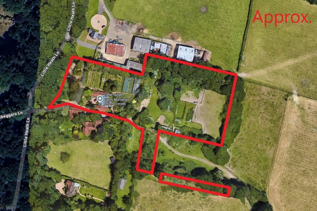 Property photo 1 of 2 Little Heath Farm, Little Heath Lane, Potten End, Berkhamsted, Hp4 2Ry