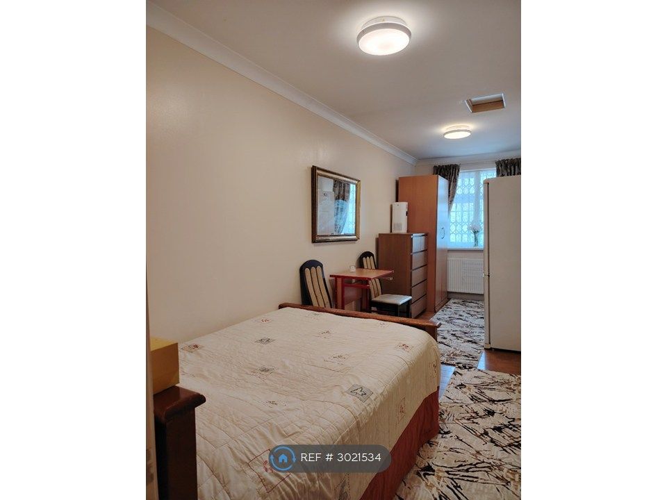 Property photo 2 of 5