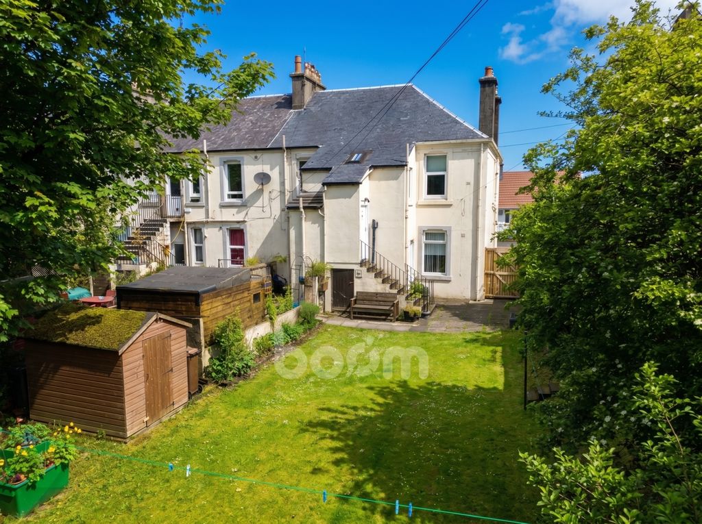 Property photo 3 of 17 Mains Road, Beith Rear Garden