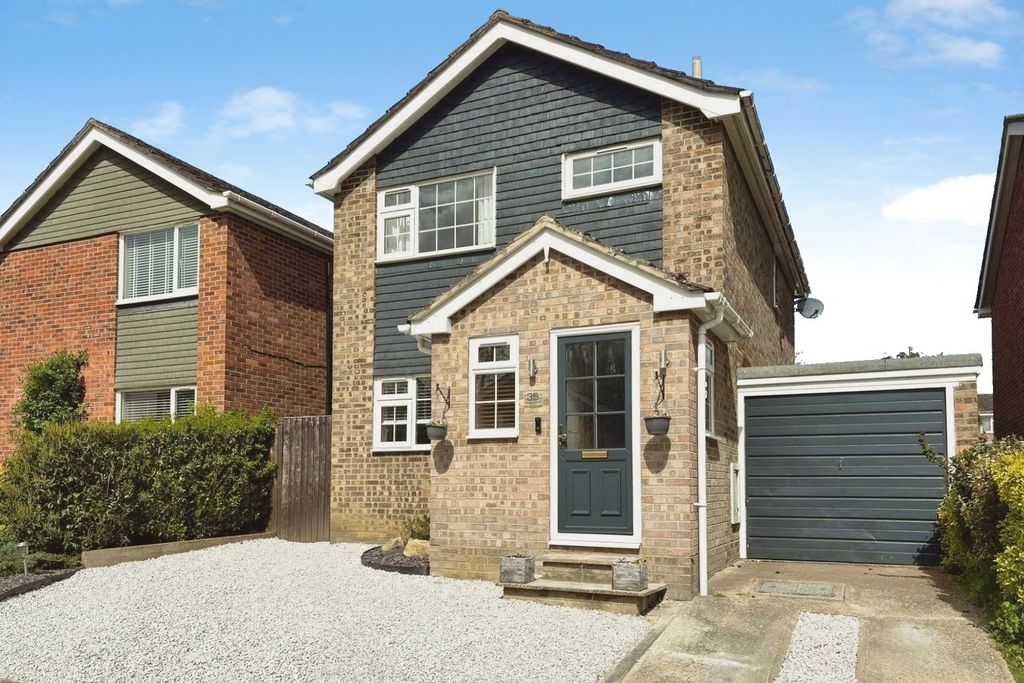 Property photo 1 of 8 Pbox-Img.Jpg