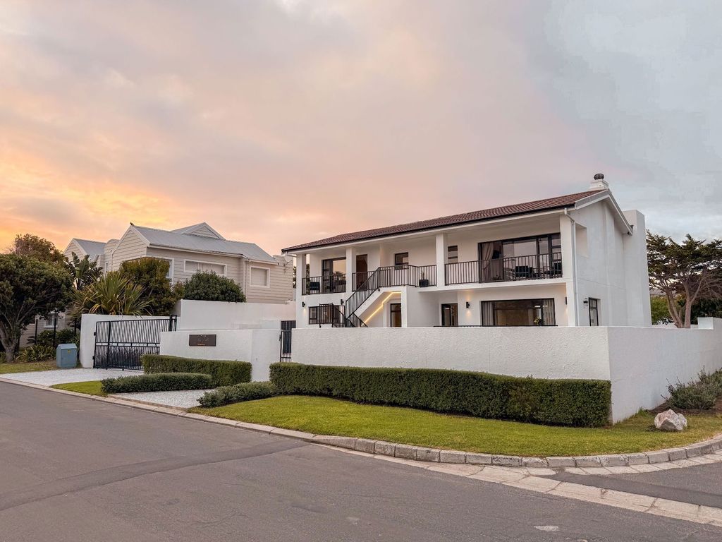 Property photo 2 of 42 Hf1700338