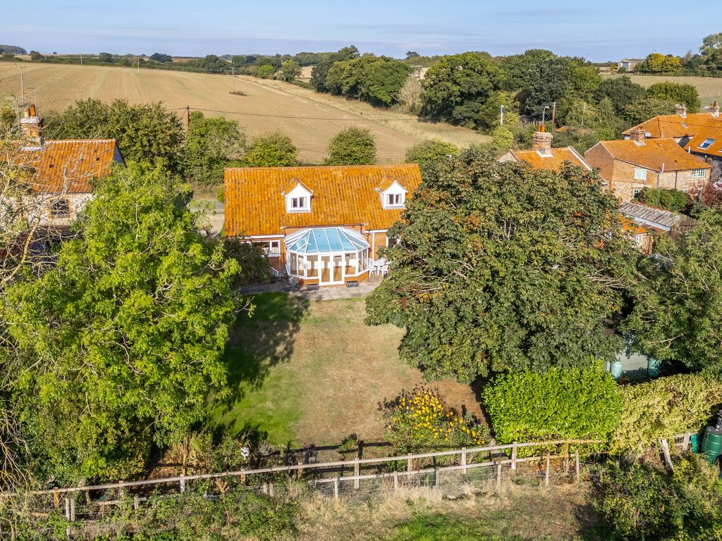 Property photo 1 of 27