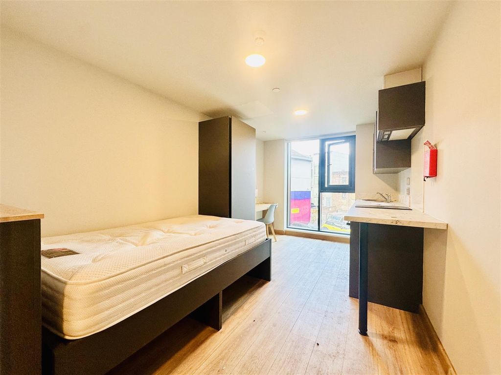 Property photo 2 of 19 Image00028.Jpeg