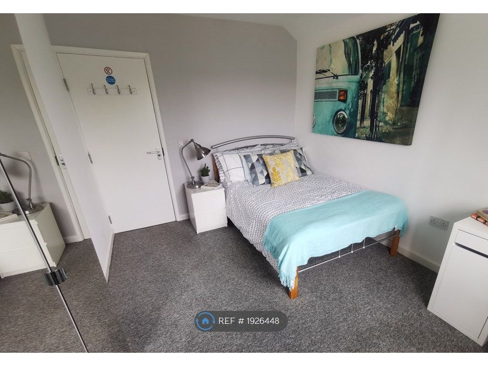 Property photo 1 of 8 Double Room,  With Sole-Use Of Off-Suite