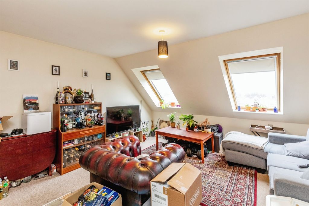 Additional image 5 of 2 bed flat for saleAvonmouth Road, Bristol BS11