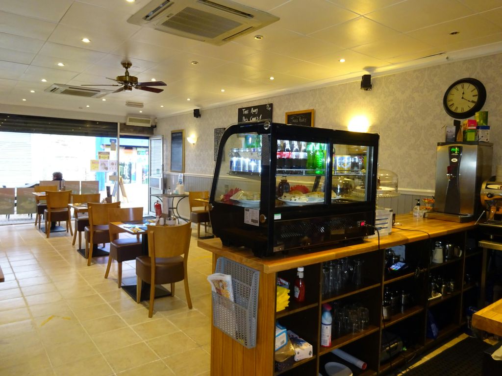 Property photo 2 of 6 Dsc00318.Jpg