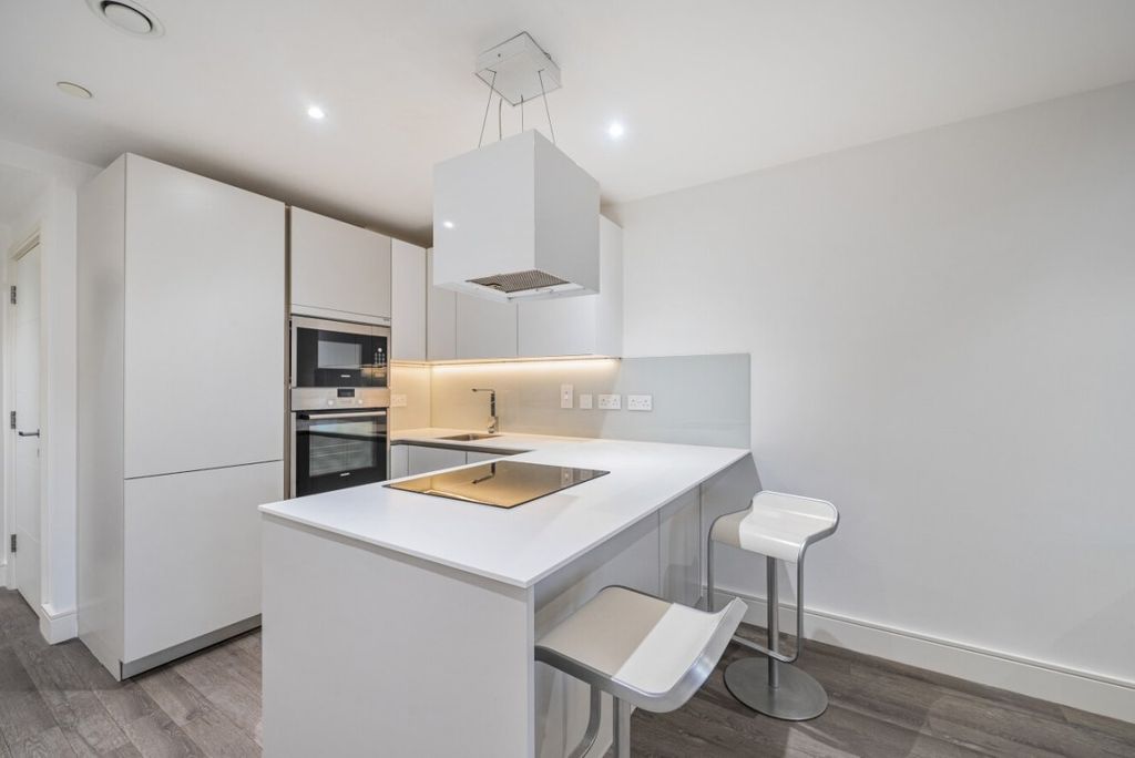 Property photo 3 of 7 1241633 (5)