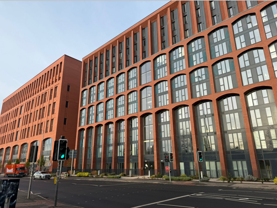 Property photo 1 of 6