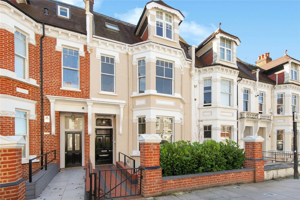 Property photo 1 of 20 Picture No. 23