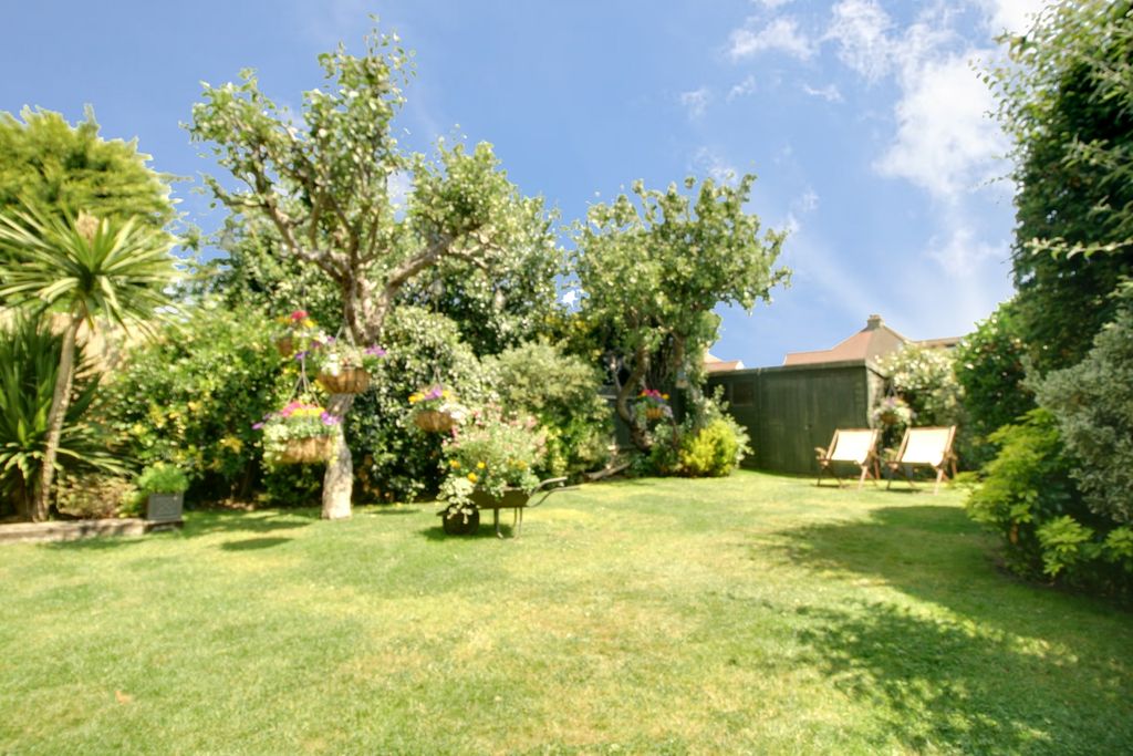 Property photo 2 of 29 Img_4243-Img_4245