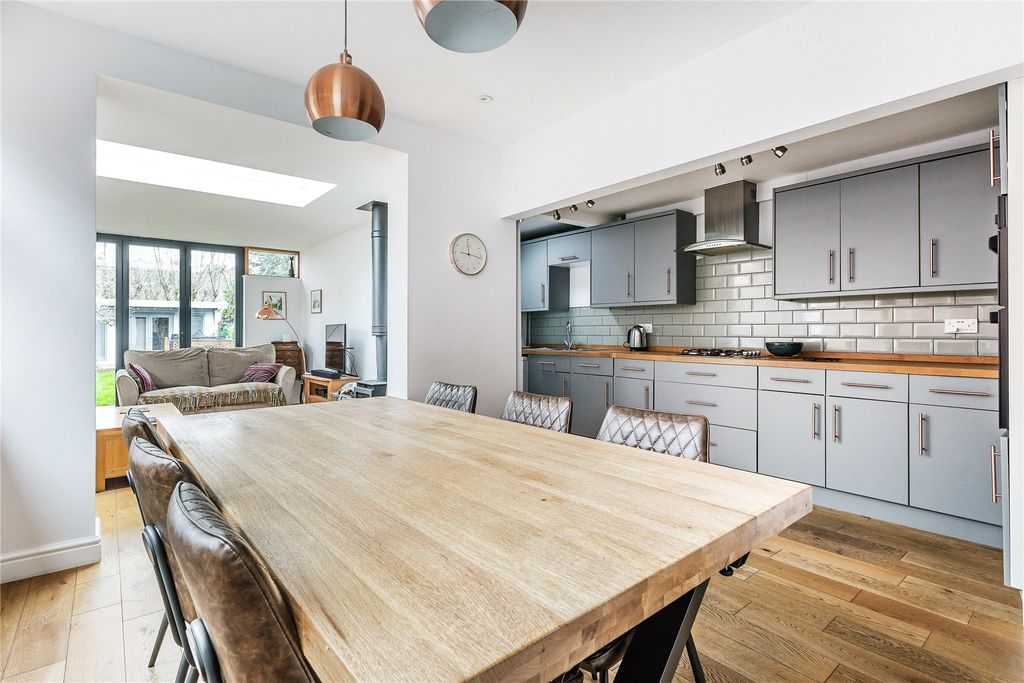 Property photo 2 of 24 Picture 2