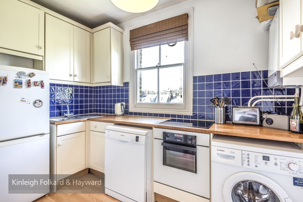 Property photo 3 of 6 332278 (1)Wm