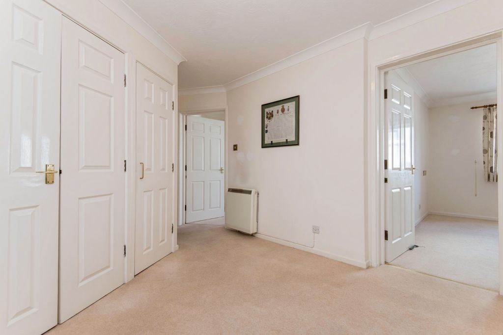 Property photo 3 of 15 Photo