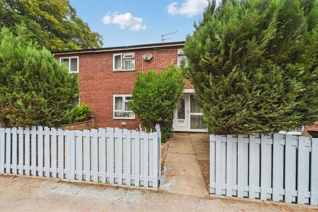 Property photo 1 of 16